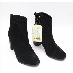 Toms Lunata bootie! Classic simple cute!